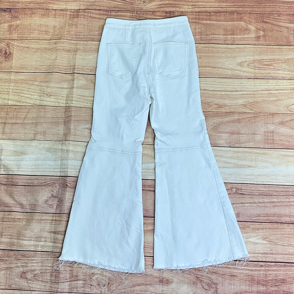 We The Free People Flare Pants Size 26 High Waist Wide Leg Raw Hem Winter White - Picture 2 of 10